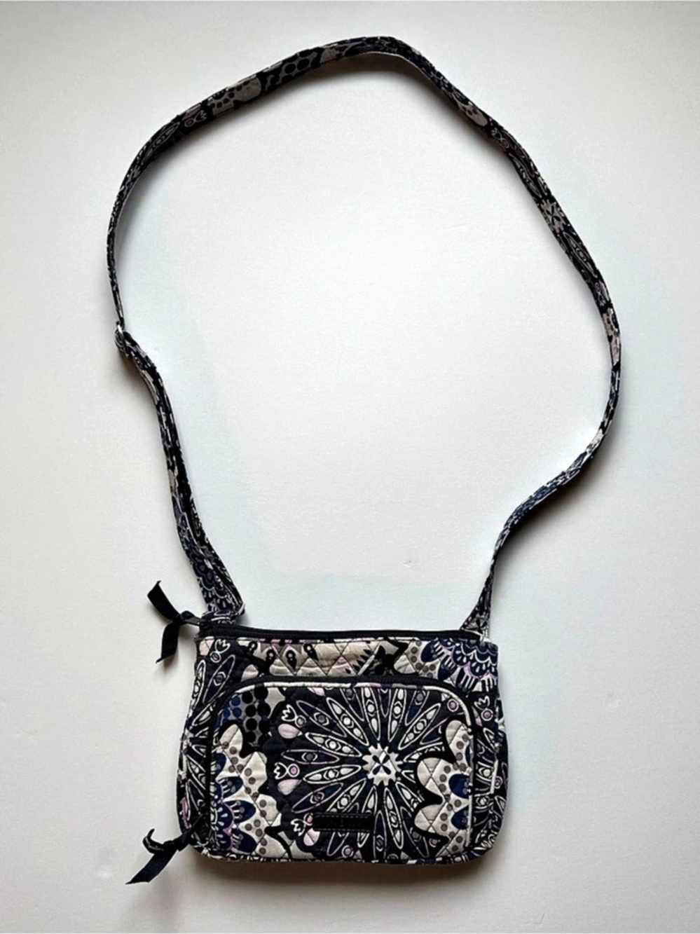 Vera Bradley Cottagecore Grandmacore Boho Crossbody Bag Black & Purple